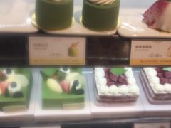 -罗森尼娜(德思勤店)