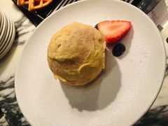 -南京长江之舟华邑酒店·鲜艳自助餐厅
