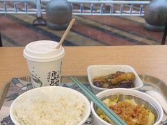 -老乡鸡(武汉光谷天地坐标城店)