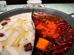-鸿姐老火锅(龙阳店)