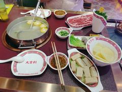 -大吉利·潮汕鲜牛肉火锅(西安店)