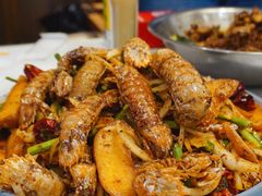 -辣盆盆麻辣小龙虾(哈尔滨总店)