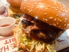 -The Habit Burger Grill 哈比特汉堡(复兴soho店)