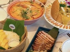 -小小集渔·泰式大排档(太古里香槟店)