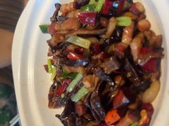 -严记小天府酸菜鱼(西四路店)