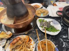 -楼外楼大刀肉传统火锅居(繁荣路店)