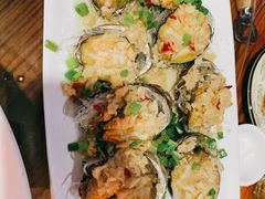清蒸鲍鱼-原龙海鲜大排档(美食地标店)