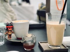 拿铁-UNI UNI(环亚凯瑟琳店)
