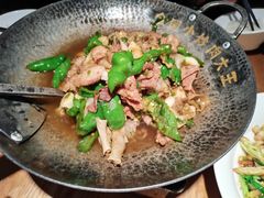 -费大厨辣椒炒肉(万家丽一店)