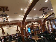 大堂-清真·玛丽亚新疆菜主题餐厅(浙江中路店)