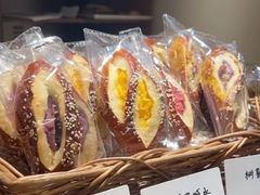 -追光 Dream Bakery(武汉天地店)