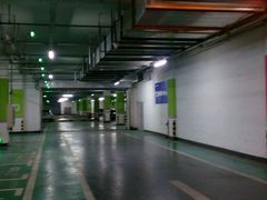 -大连恒隆广场-地下停车场