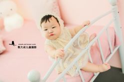 -憨大叔摄影馆80店连锁(诸暨店)