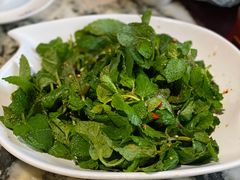 薄荷-蔼若春.传承三十年云南菜(金碧公园店)