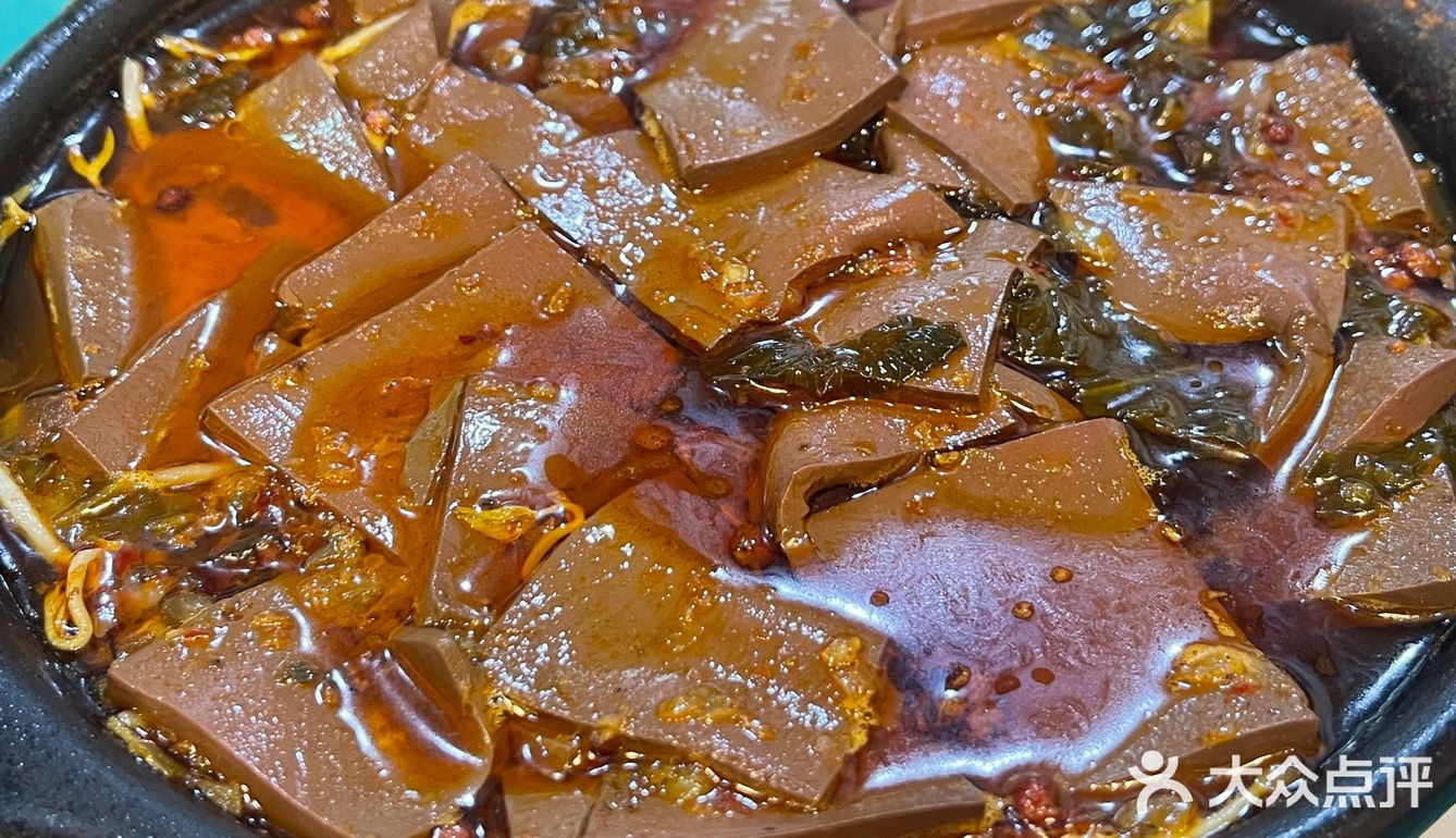 成都美食合集📍小碗里的幸福滋味，砂锅菜的诱惑