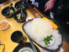 -左庭右院鲜牛肉火锅(金山万达店)