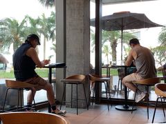露天位-星巴克(珠海仁恒滨海中心店)