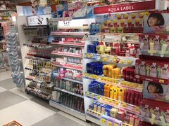 店内环境-大国药妆(NEW心斎橋店)