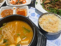 -青松馆韩国料理(香港中路佳世客店)