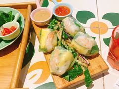 -越弥越南传统美食馆