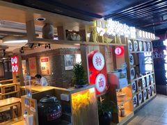 -呷佬·长沙手工米粉(金沙江路店)