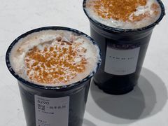 -喜茶(杭州滨江宝龙店)