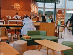 大堂-星巴克(来福士办公楼店)