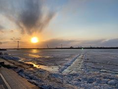 -人民防洪胜利纪念塔