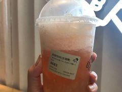 桃桃家族-喜茶(上海正大广场店)