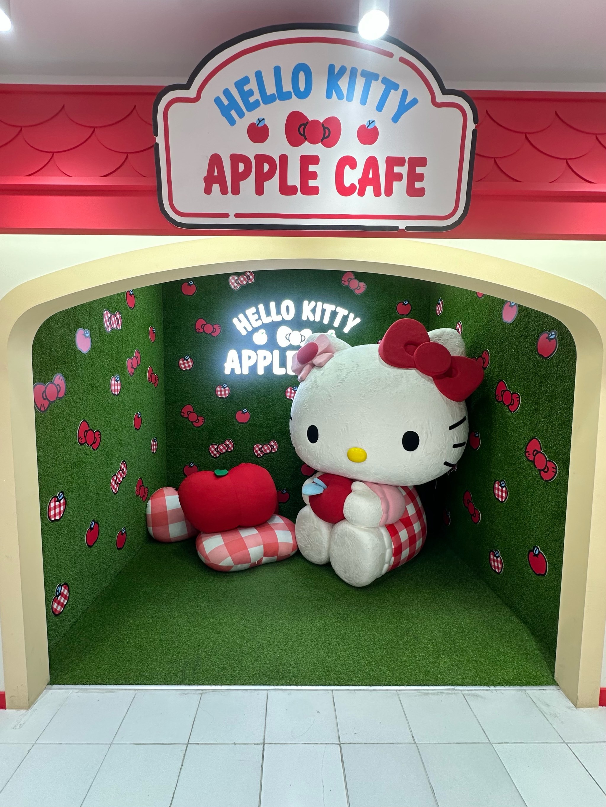 在🇰🇷千万不要错过的hellokitty咖啡厅