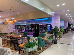 -鸿通城购物中心