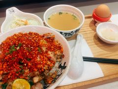 -熊吞·大碗丼烧肉饭(济宁万达广场店)