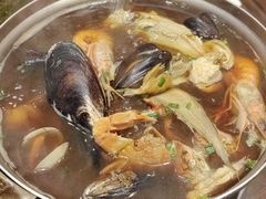 -鹰龙海畔度假酒店(咸祥店)