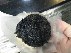 乌米饭团-明月楼