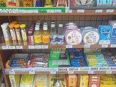 -全家便利店(四平路六店)