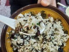 脆哨炒饭-王万妈卤猪脚(青岩交通路)