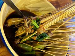 -拈签一笑黄牛肉辣卤串串