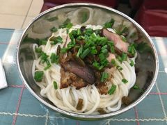 -红鼻子桂林米粉(金唐新光界店)