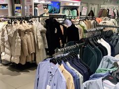 -唯品会(北京国瑞城店)