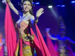 -金东尼人妖秀