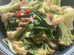 雅菲干锅有机菜花-YAFEE雅菲·粤菜·湘菜·融合菜(魏公村店)