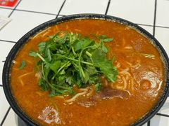 -肥汁米蘭香港米线(长宁来福士店)