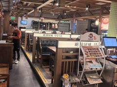 -明洞阿姨·韩式酱蟹烤肉·创意料理(三元桥店)