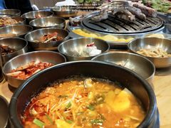 海鲜豆腐汤-金顺韩式烤肉·网红烤肉店(广利路店)