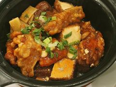 蛋香豆腐焖三文鱼骨-东江海鲜酒家(艺都分店)