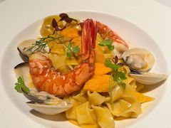 -Mogul Eatery·大亨餐酒馆