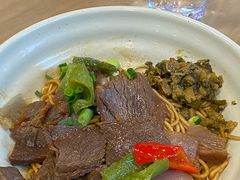 -佬钱湾仔(衣裳街店)