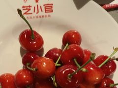 -芝小官毛肚火锅海鲜自助(苏州吴江区万宝店)