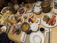 -雍和会海鲜姿造自助(湖东路店)