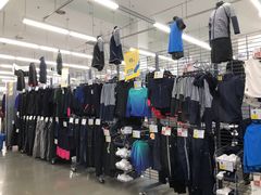 -迪卡侬(西华店)